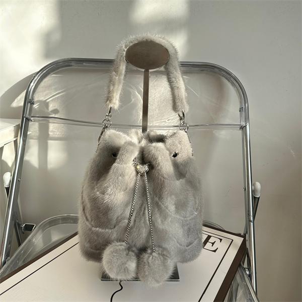 Luxury Real Mink Fur Puffy Shoulder Tote Bag High End Fashionable Soft Women Handbag