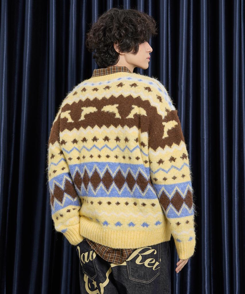 WAIKEI Dolphin Hairy Graphic Knit Yellow