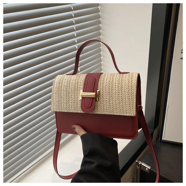 Simple Casual Small Square Bag Women's New 2025 Spring New Niche Beautiful Messenger Bag Personalized Trend Shoulder Bag
