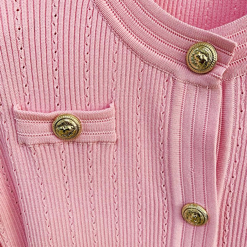 High Street Fashion Spring 2026 Pink Slim Fit Knit Cardigan with Lion Buttons