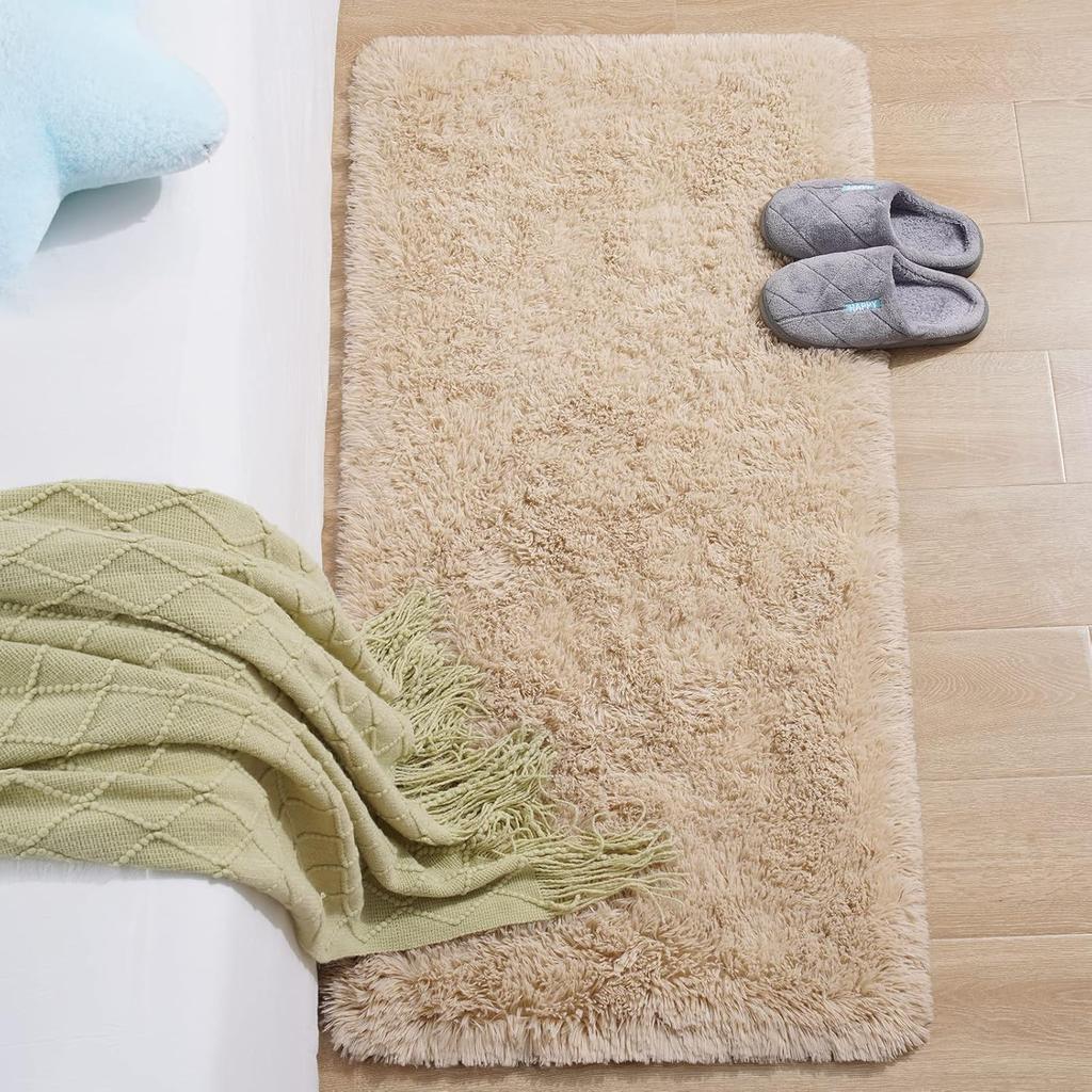 Modern Plush Long Carpet, Soft Bedroom Bedside Rug, Easy to Care for, Living Room Sofa Cushion, Home Decoration