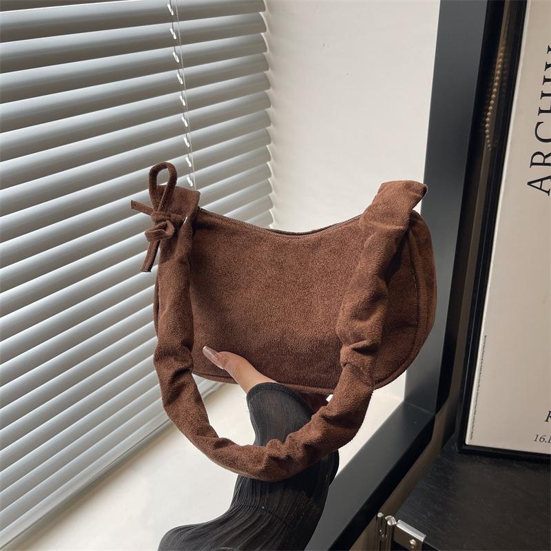 Fashion casual messenger bag shoulder bag summer new simple lightweight fabric armpit bag