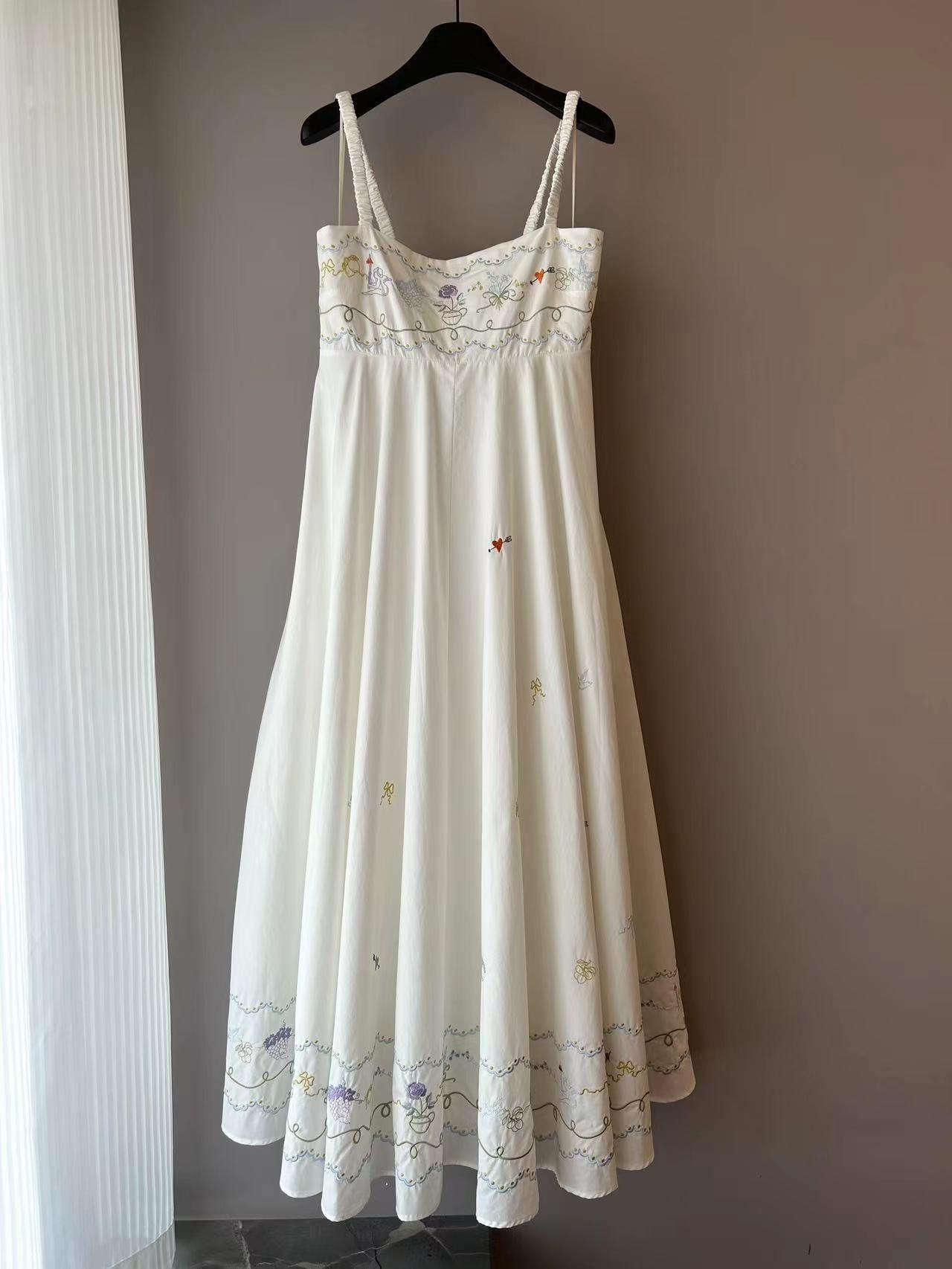 Дизайнерское хлопковое макси-платье-камзол с вышивкой 2025 Medium