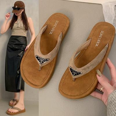 Tåskilje flip-flops dam ytterkläder 2025 ny sommar strandnöje nisch high-end plattbottnade strand coola tofflor