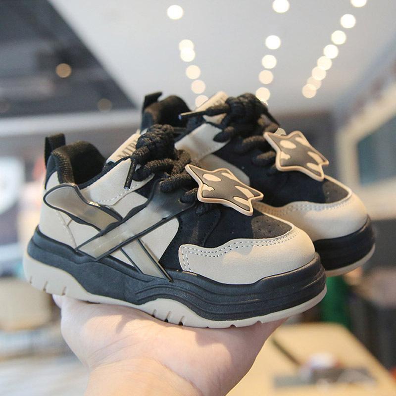 Children's Sports Shoes 2025 Spring and Autumn New Boys' Casual Shoes Lightweight Trend Girls Board Shoes Soft Sole Baby Shoes Single