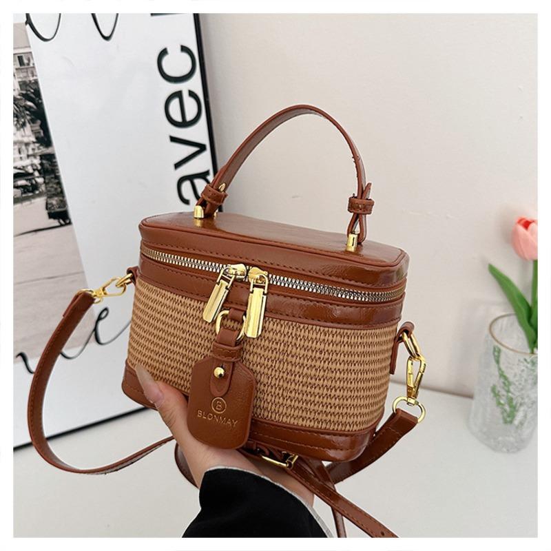New niche women's bag versatile shoulder messenger bag high-end sense portable box box bag women