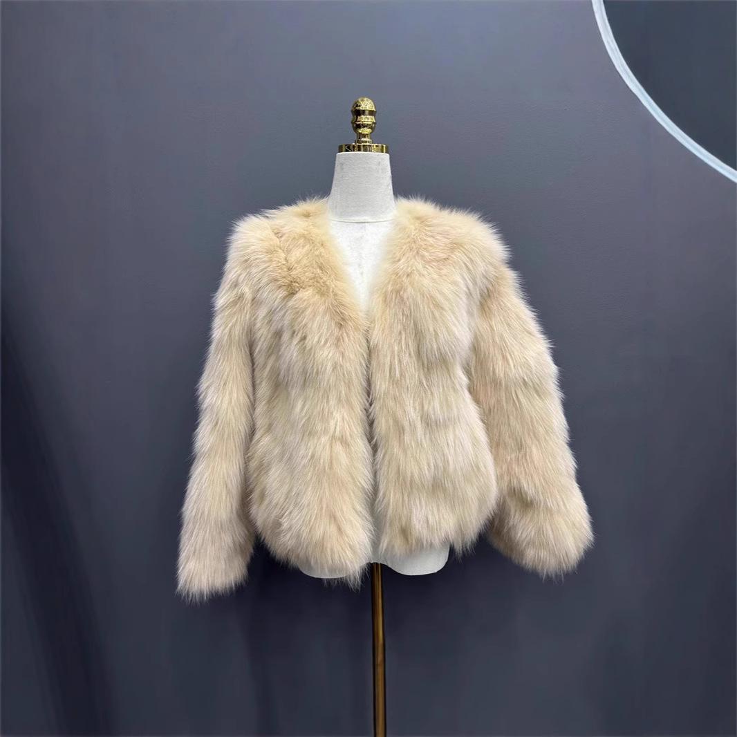 

V-neck imported fox belly fur jacket looks thin winter winter new average size (80-62.5 kg)