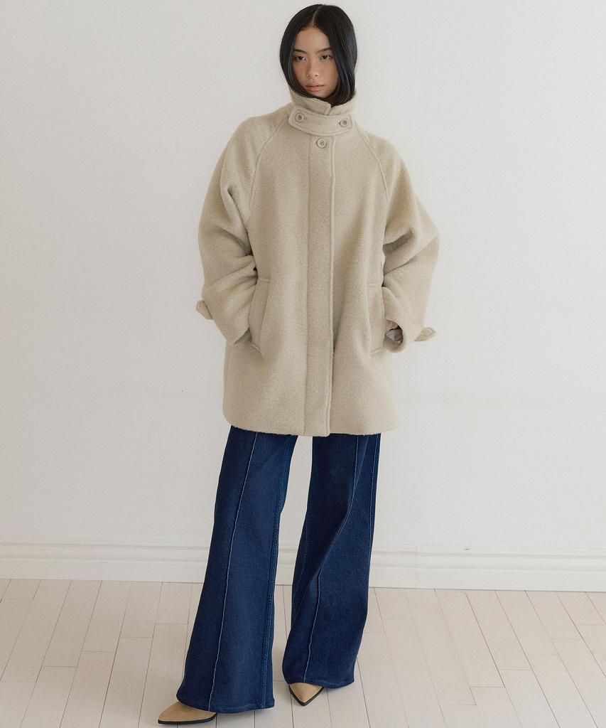 Lucir Zu Alpaca Wool Half Coat (Beige)