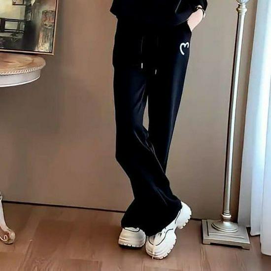 Stylish Korean Plus Velvet Thickened Casual Hoodie Two-Piece Set for Women - Autumn/Winter Chic Slimming Look