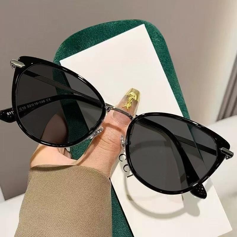Oversized Cat-Eye Myopia Sunglasses Unisex High-Definition Minus Diopter Eyeglasses Grey Lenses Outdoor Shades Eyewear