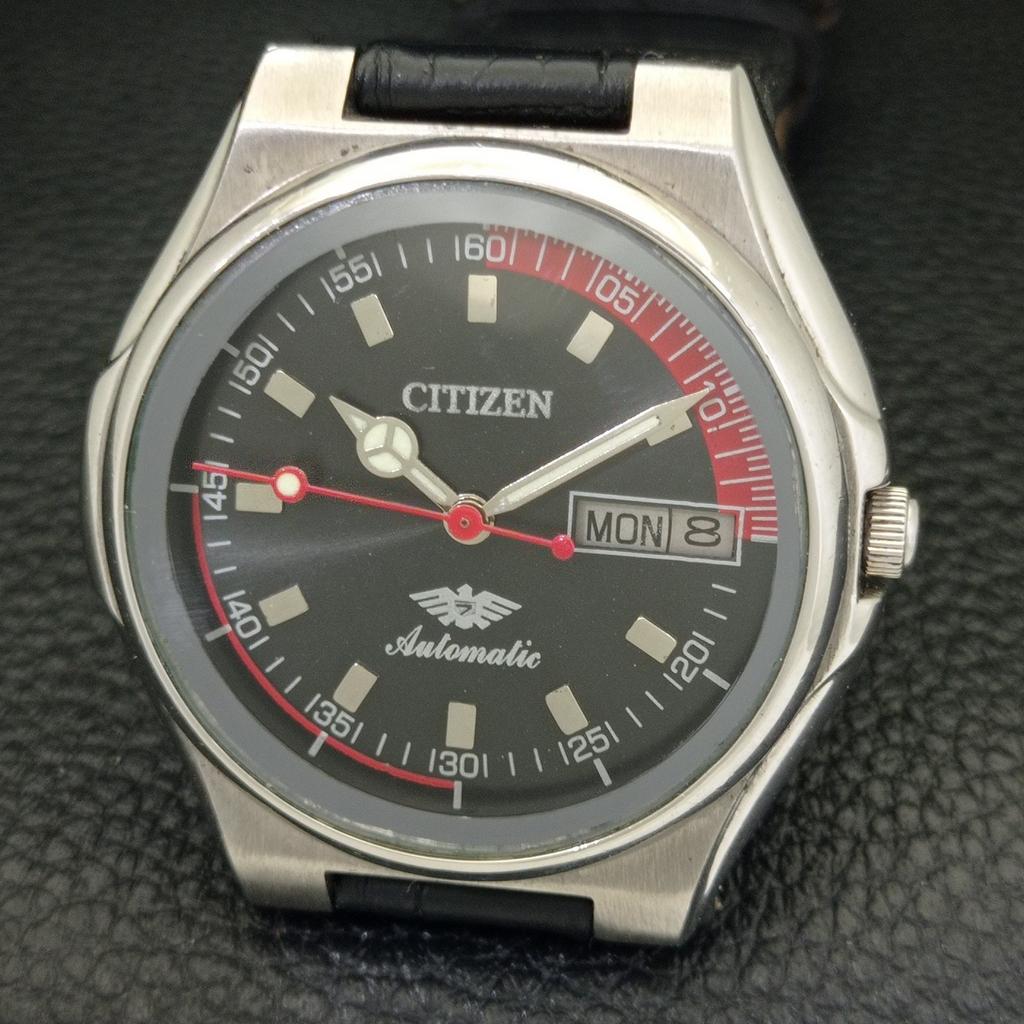 CITIZEN AUTOMATIC 8200 VINTAGE JAPAN MENS BLACK COLOR DIAL WATCH a702144-5 R208-a702144