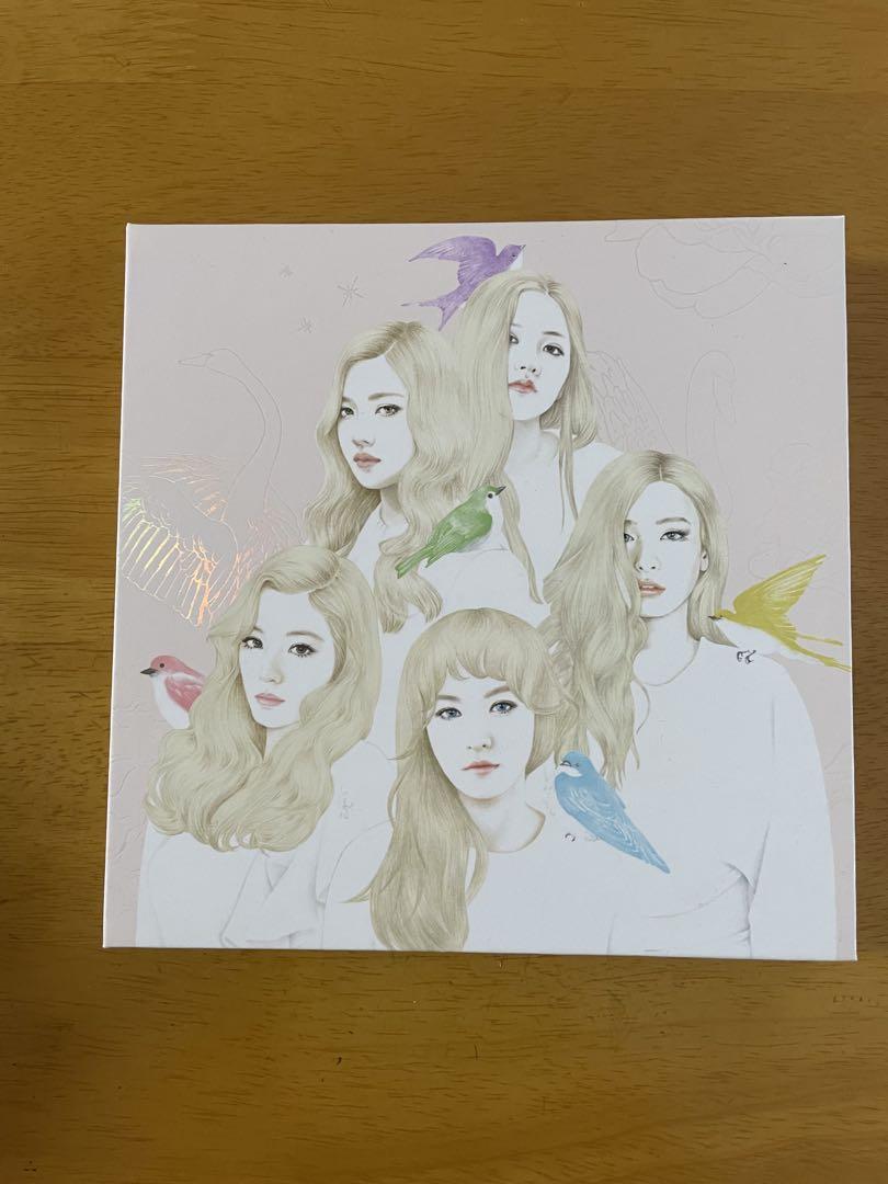

[USED] Price negotiable Red Velvet - Ice Cream Cake