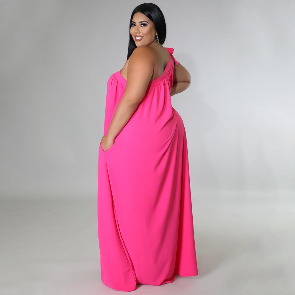 2022 Plus Size Sleeveless One-Shoulder Backless Halter Dress