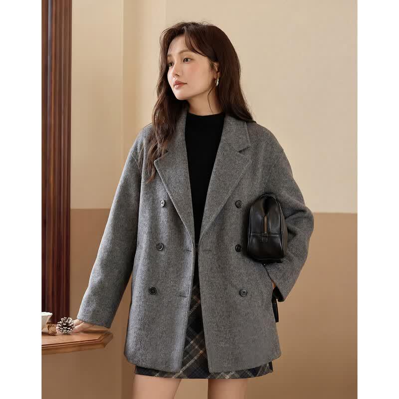 Demana British Writer Women's Double-Breasted Wool Blend Coat