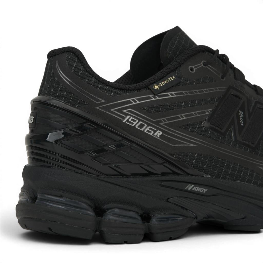 New Balance 1906X GORE-TEX Black Alkaline Green Unisex Sneakers U190631U