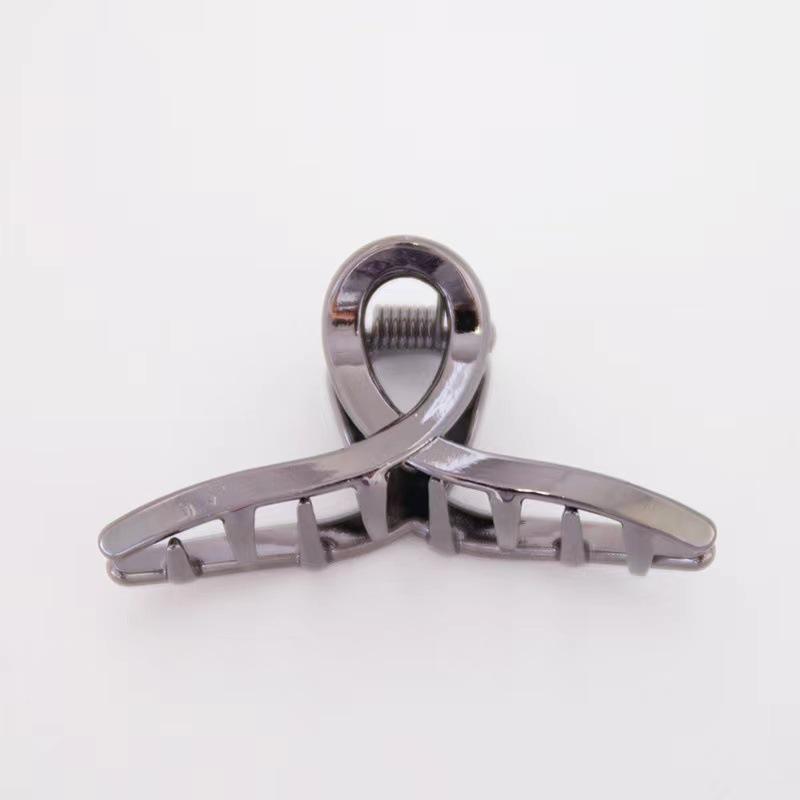 Elegant Gold Silver Hollow Geometric Metal Hair Claw For Women Long Thick Hair Holder Hair Claw Clip Fashion Hair Accessories