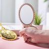 Leicht Luxuriöser Handspiegel im Europäischen Retro-Stil - Tragbarer HD-Make-up-Spiegel mit gemustertem Design für Zuhause und Badezimmer
