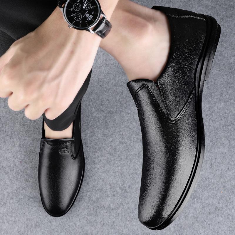 

Men s shoes 2025 summer new waterproof and non-slip soft-soled casual leather shoes men s British style Korean version one-pedal trendy shoes 36