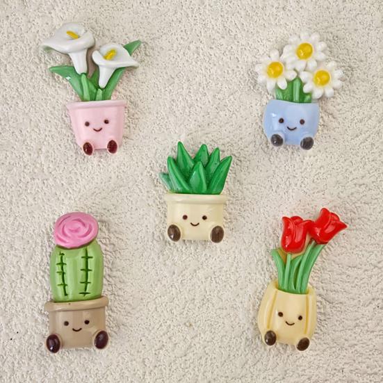 2Pcs Cartoon Potted Plants Fridge Magnet Resin 3D Potted Cactus Aloe Lily Tulip Flower Refrigerator Magnet Kitchen Home Office Decoration