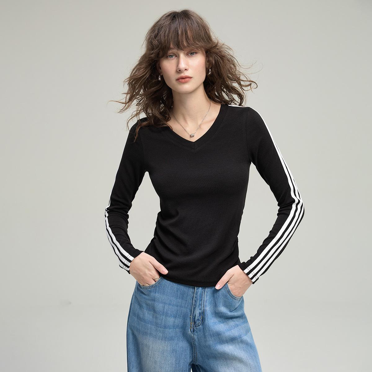 

Женская осенняя футболка 2025 года с V-образным вырезом, приталенного кроя, с длинным рукавом и дизайном с тремя полосками XXL чёрный