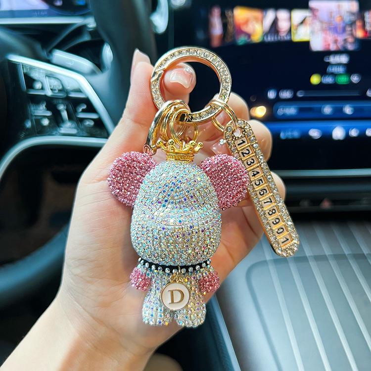 Nyckelring med strasspanda, anpassad bokstav och anti-förlustplatta