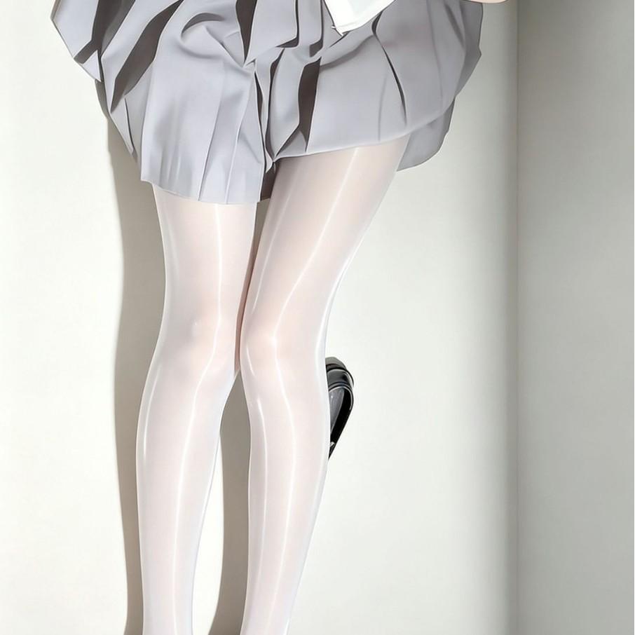 912 High Elastic Silk-Like Knit Horse Oil Socks - Soft, Shiny, Slimming Fit, Versatile for Up To 300 Jin