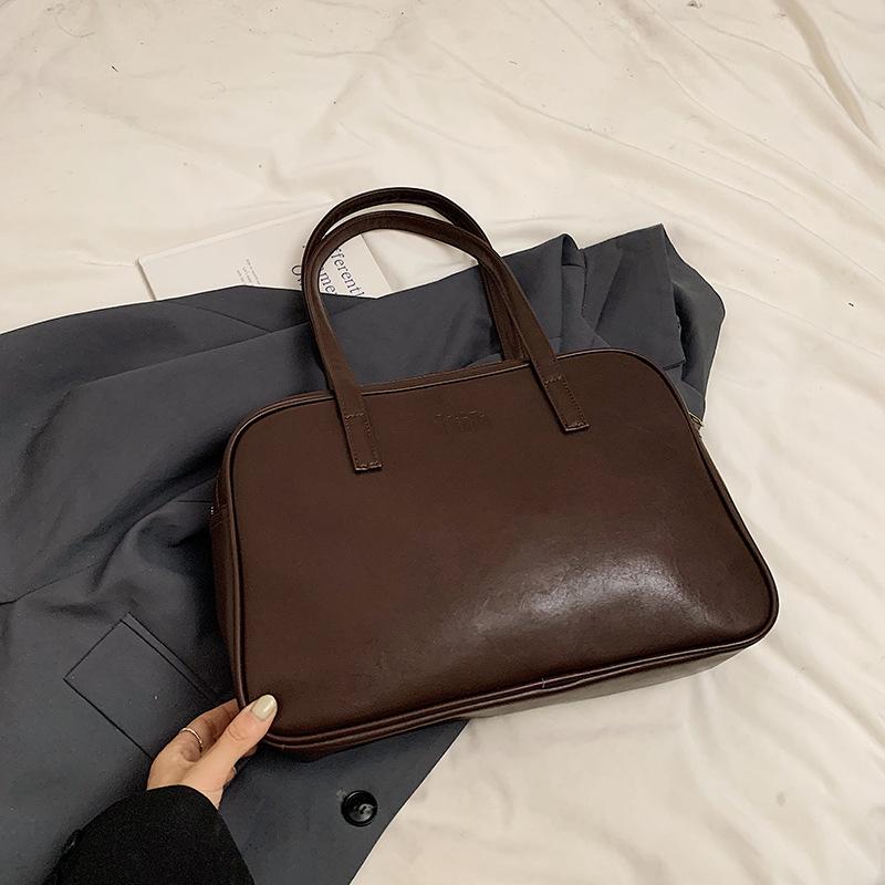 

Ретро портативна сумка жіноча осінь-зима 2024 нова модна проста сумка під пахвами портфель великої місткості