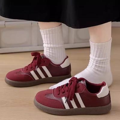 Fabrikdirektverkauf 2025 Frühling neue dicksohlige kleine weiße Schuhe Damenschuhe Muffin Freizeitschuhe Shorty Le Erhöhungsschuhe Board Schuhe