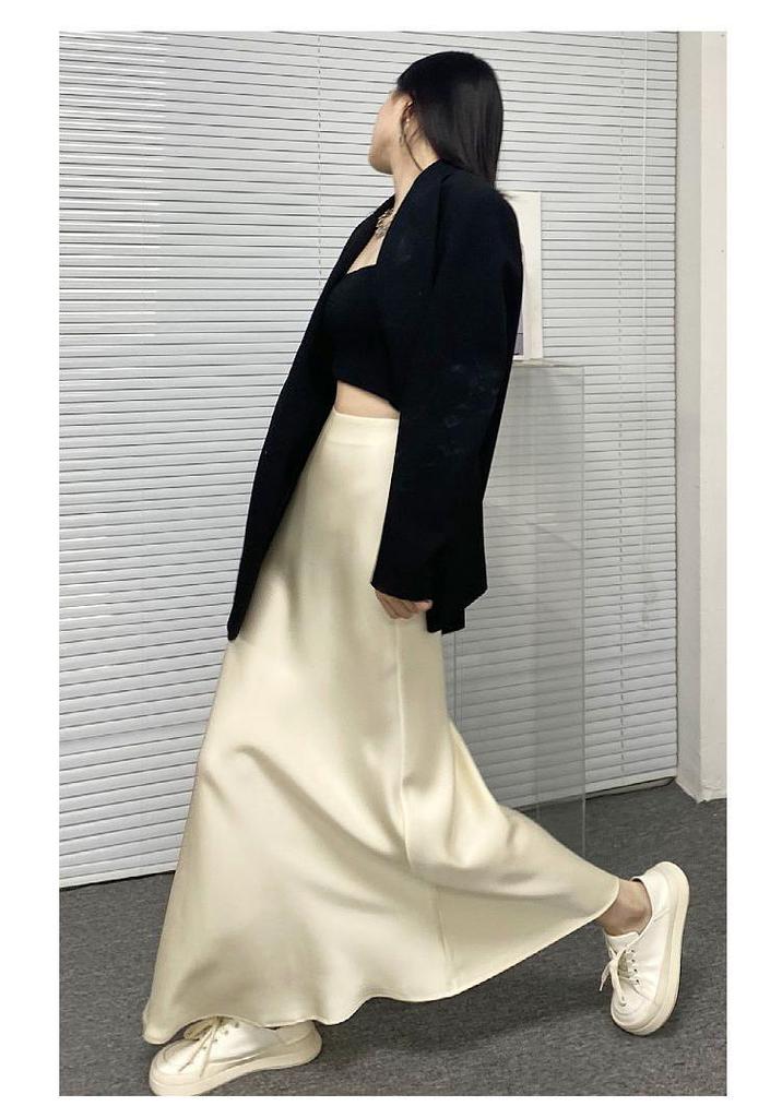 High-End Women's Satin Fishtail Skirt: 2025 Spring/Summer Elegant High-Waisted Hip-Hugging Design with Invisible Zipper