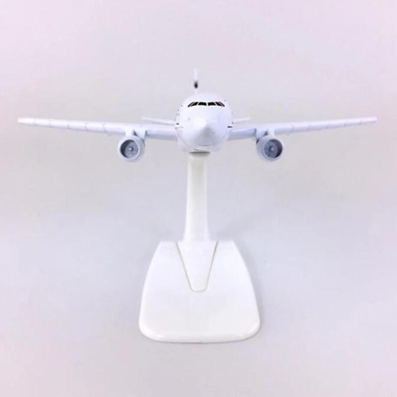 Model Aircraft 16cm for El Al Boeing 777 B777 1/400 Scale Die-Cast Airplane Model kit Gift Collection Or Giving Home Decoration
