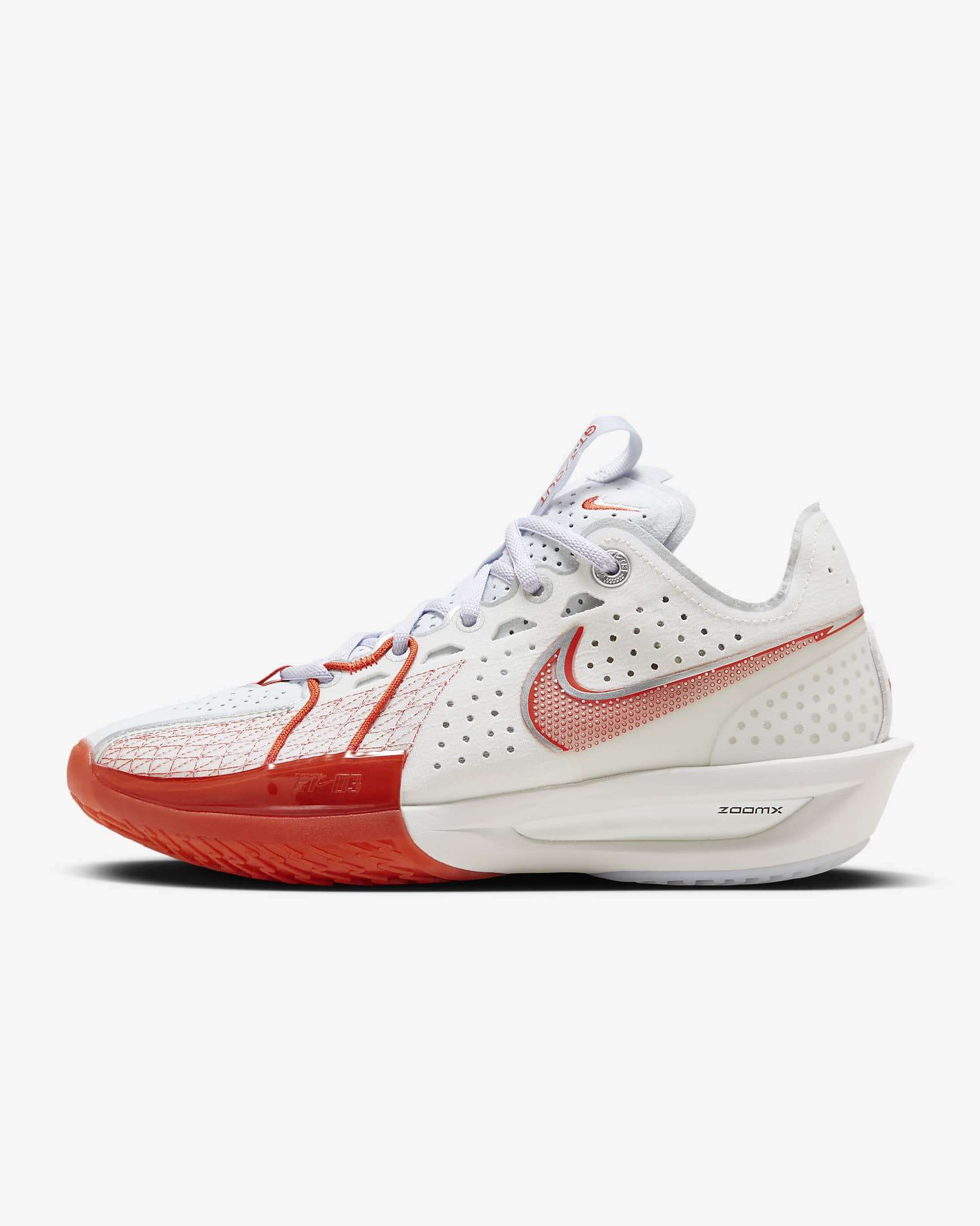 

Баскетбольные бутсы Nike GT Cut 3 EP DV2918-101 мужские кроссовки