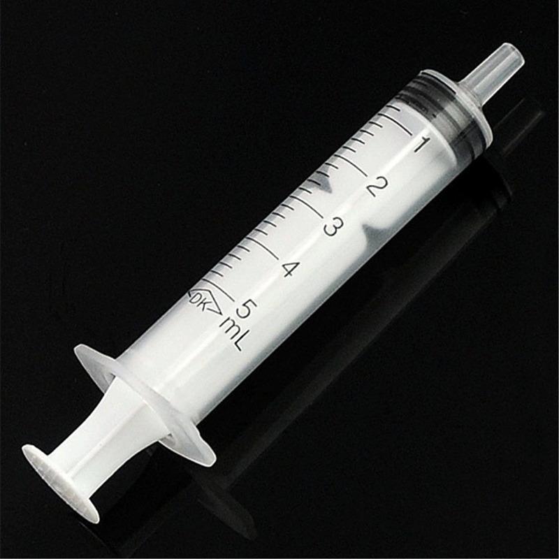 20 Pcs Disposable Plastic 5ml Injector Syringe No Needle for Lab Nutrient Measuring Small Pet Food Feeder (Without Needle)