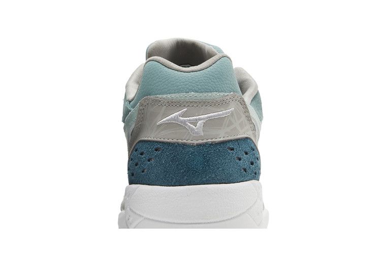 Men's Sneakers Mizuno Contender Hanon Grampus Dolphin Silver/Trooper/Evergreen