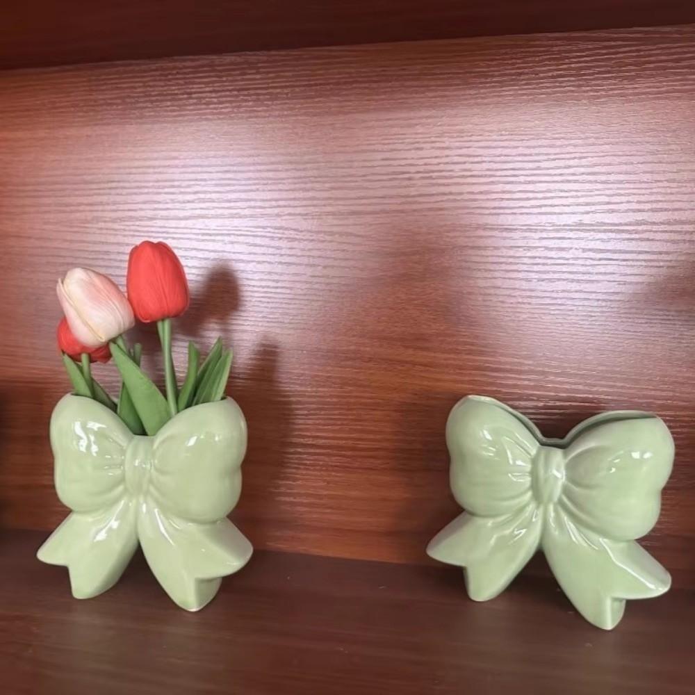 Creative Bowknot Ceramic Vase Small Handmade Desktop Ornament Vase Plant Flower Pot Dry Flowers Ornament