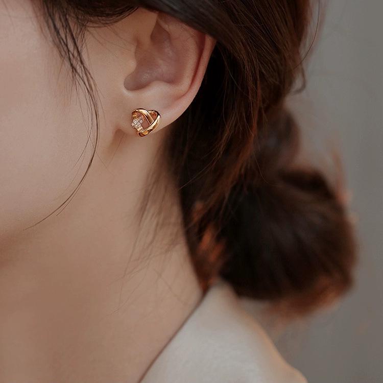 Beixi s925 Sterling Silver Rose Gold Heart Stud Earrings - Elegant Women s Niche Design 925 Sterling Silver
