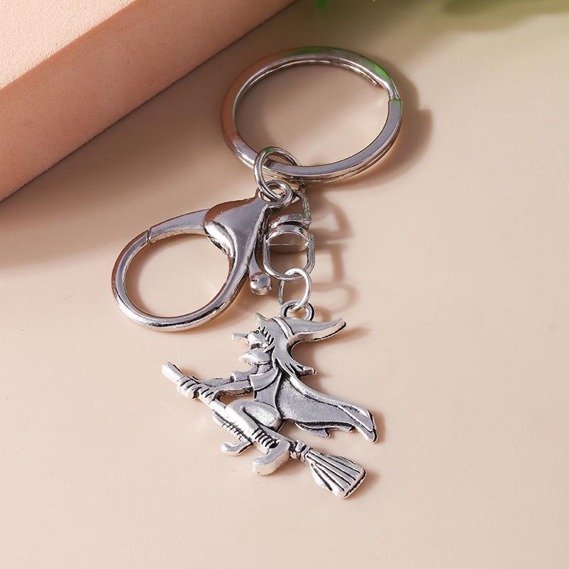 Fashion Stainless Halloween Keychain Charms Witch key Rings for Men Women Handbag Pendants DIY Handmade Holloween Jewelry Gifts