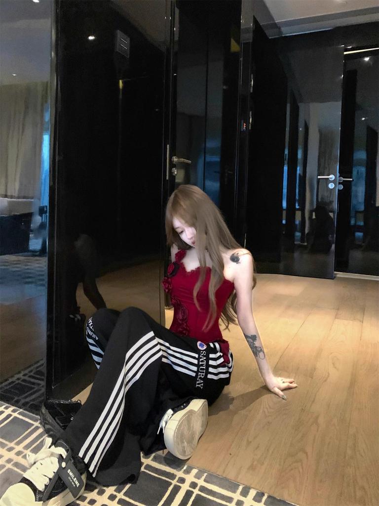 Red Fishbone Strapless Slimming Camisole - Women's Summer Style