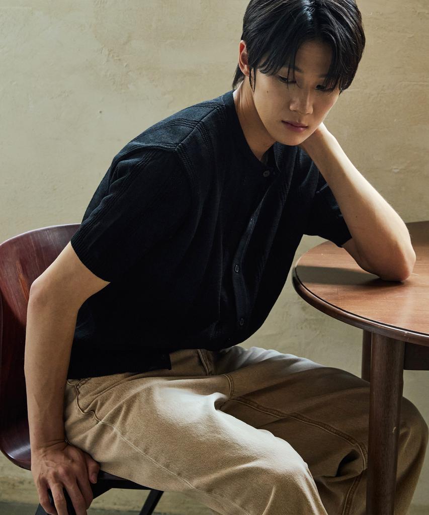 Nodu Ribbed Round Short Sleeve Cardigan [Black]