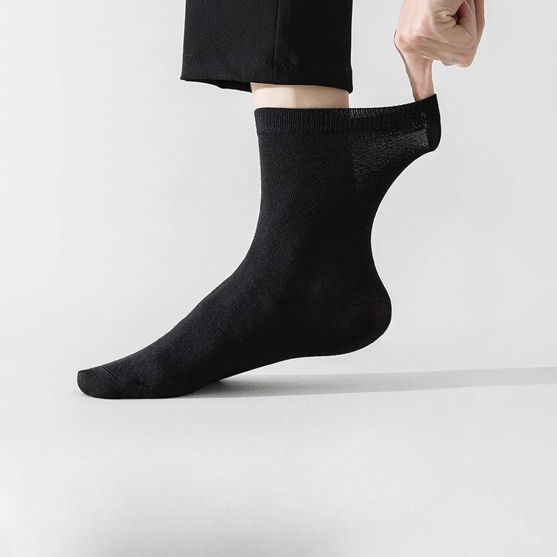 Men Spring and Autumn Fashion New Pure Color Cotton Long Socks