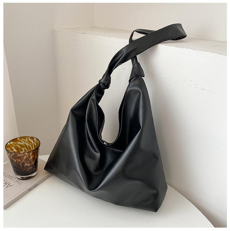 Simple Soft-faced Women's Big Bag 2025 Summer New Retro Fashion Trendy Large-capacity Solid Color Shoulder Messenger Bag