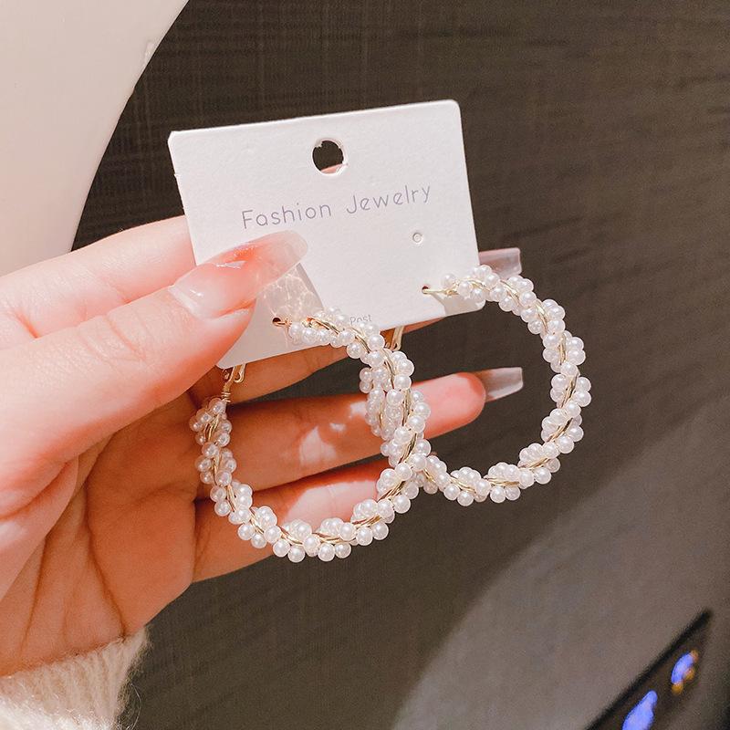 Women Luxury Pearl Wrapped Large Circle Earrings Exquisite Chain Embellish High Temperament Versatile Fashion Hoops Gift