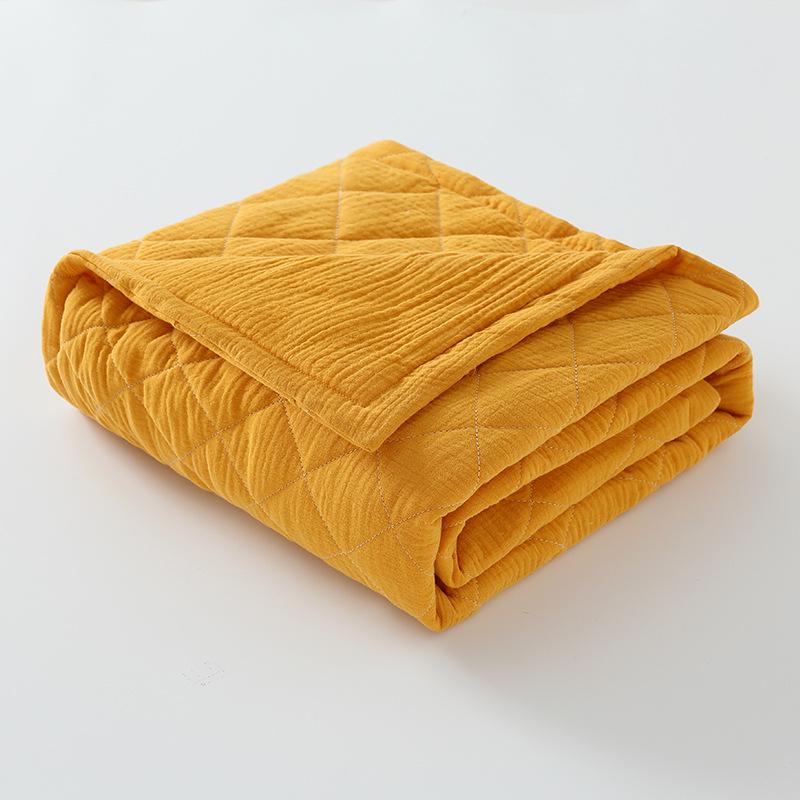 "Novorozenecká bavlněná gázová přikrývka - použití ve čtyřech ročních obdobích"