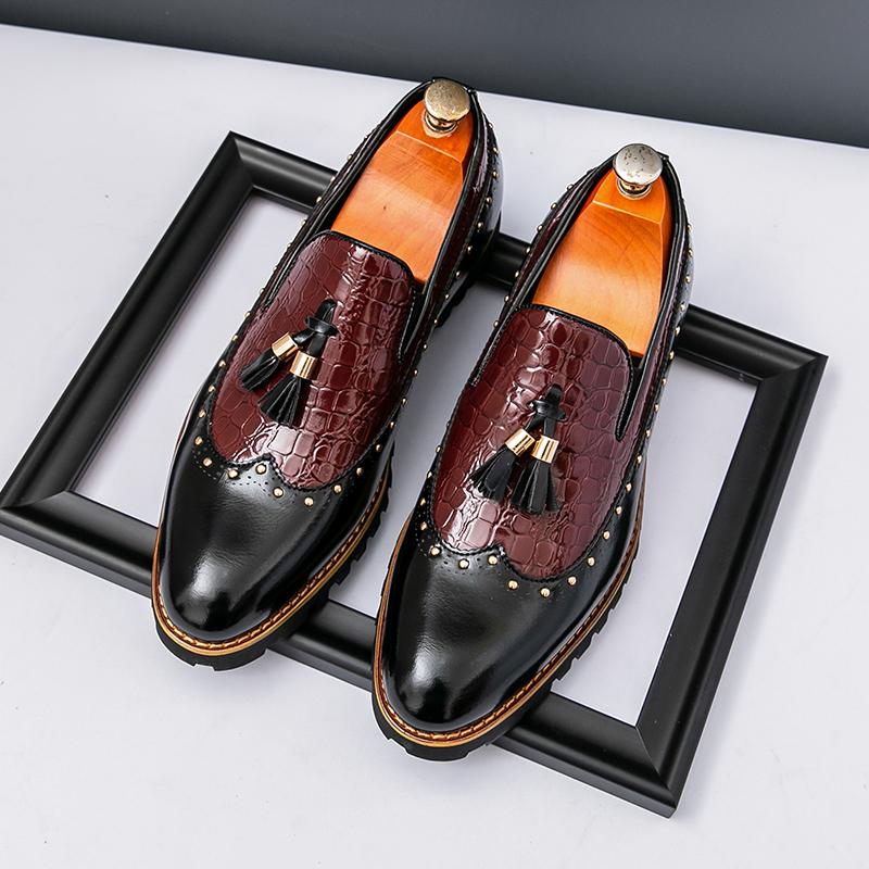 

Модная мужская социальная обувь премиум-класса с острым носком для свадьбы, трендовая повседневная кожаная обувь, мужская деловая обувь для платья, мужские лоферы с кисточками высокого качества 38