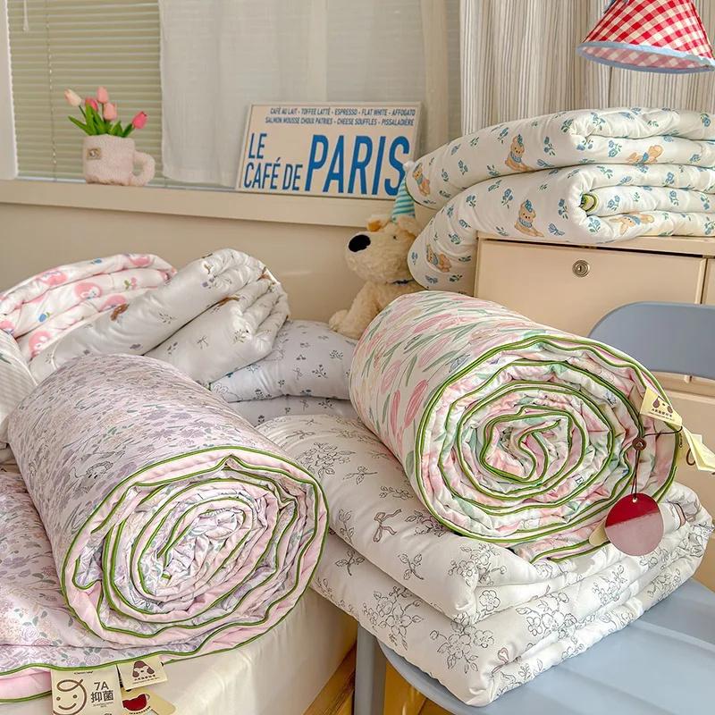 Summer Quilt Comforter Printed Thin Quilt for Home Decor Soft Cotton Breathable Air Conditioner Quilts Home Decor Soft Cotton Quilts