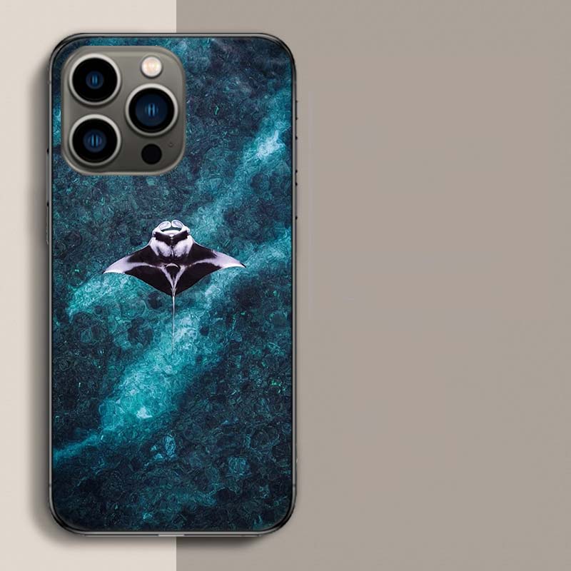 

Fish Cool Manta Ray Phone Case For Iphone 17 Air 15 Pro 14 Plus 16 Pro Max 17E 16E 12 13 Mini 11 Cover Cute Fundas iPhone 13 Pro