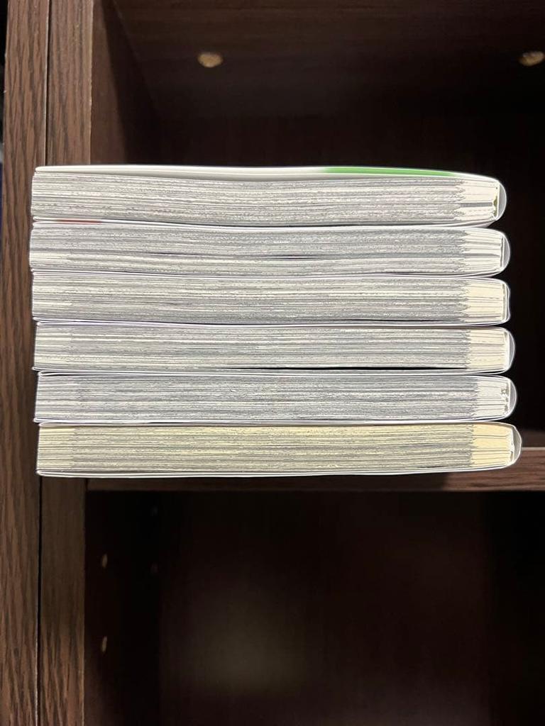 [USED] Bonus Included: Haunted Apartment with a Secret - Volumes 1-6 - Nebukuro