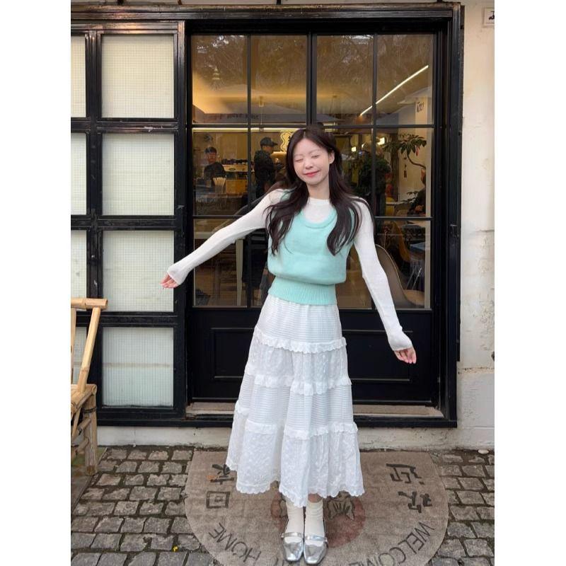 

Women s Sleeveless Knitted Vest - 2024 Spring/Autumn Trendy Layered Design Medium