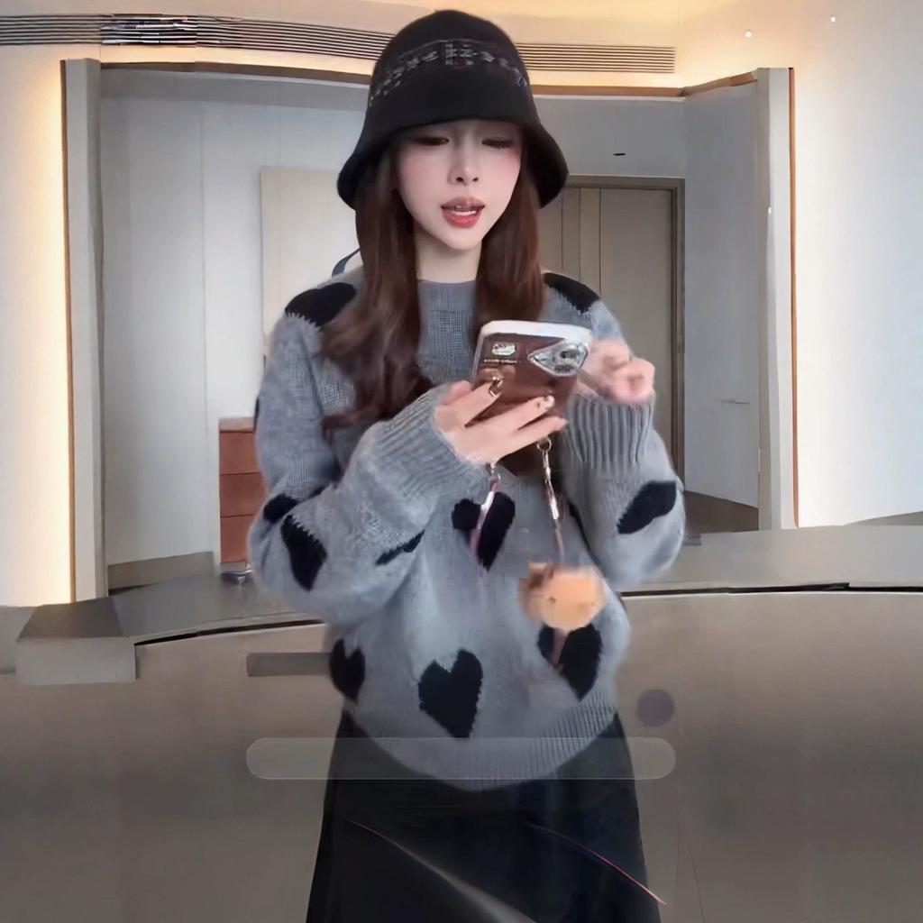 Women's Heart Pattern Soft Knit Pullover Sweater, Autumn/Winter 2026 Collection