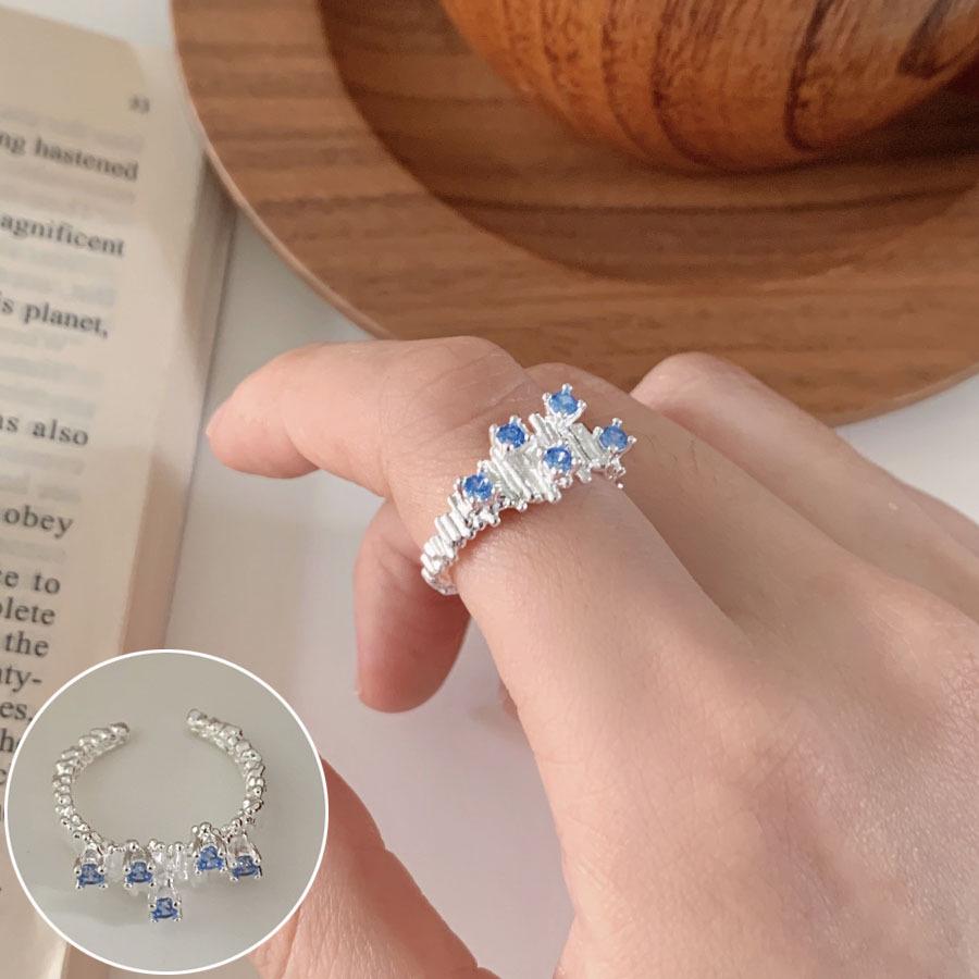 Elegant S925 Silver-Plated Light Blue Open Ring for Women - Versatile, Fashionable, and Luxurious Index Finger Design.