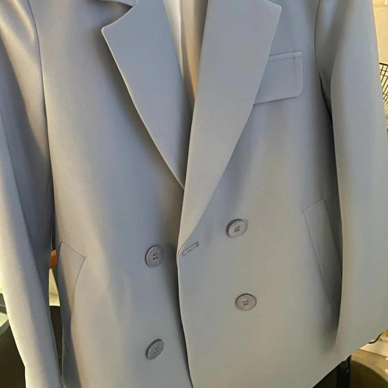 God kvalitet koreansk løs fasjonabel dresskåpe for kvinner med dobbelsneppet hakkede blazere